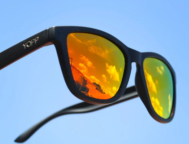 Aposte no amarelo: como escolher óculos de sol com lentes amarelas